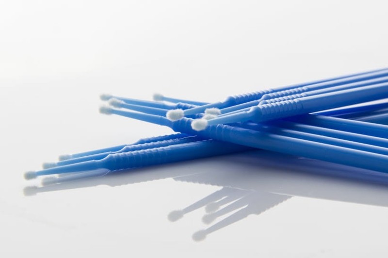 Mikroszczoteczki do rzęs 100 szt 2